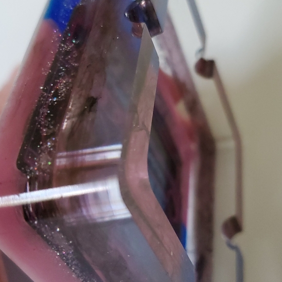 Resin ashtray - Picture 7 of 12